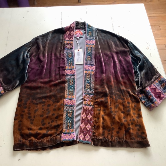 NWT Johnny Was embroidered Ombre Cheetah velvet kimono jacket Small - Picture 14 of 14